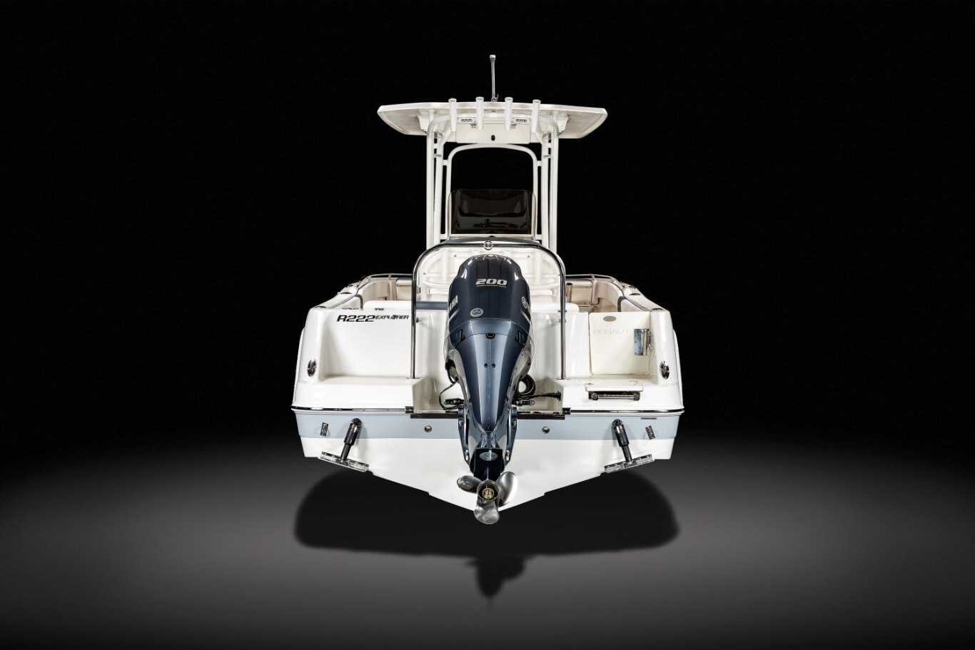 2024 Robalo R222EX