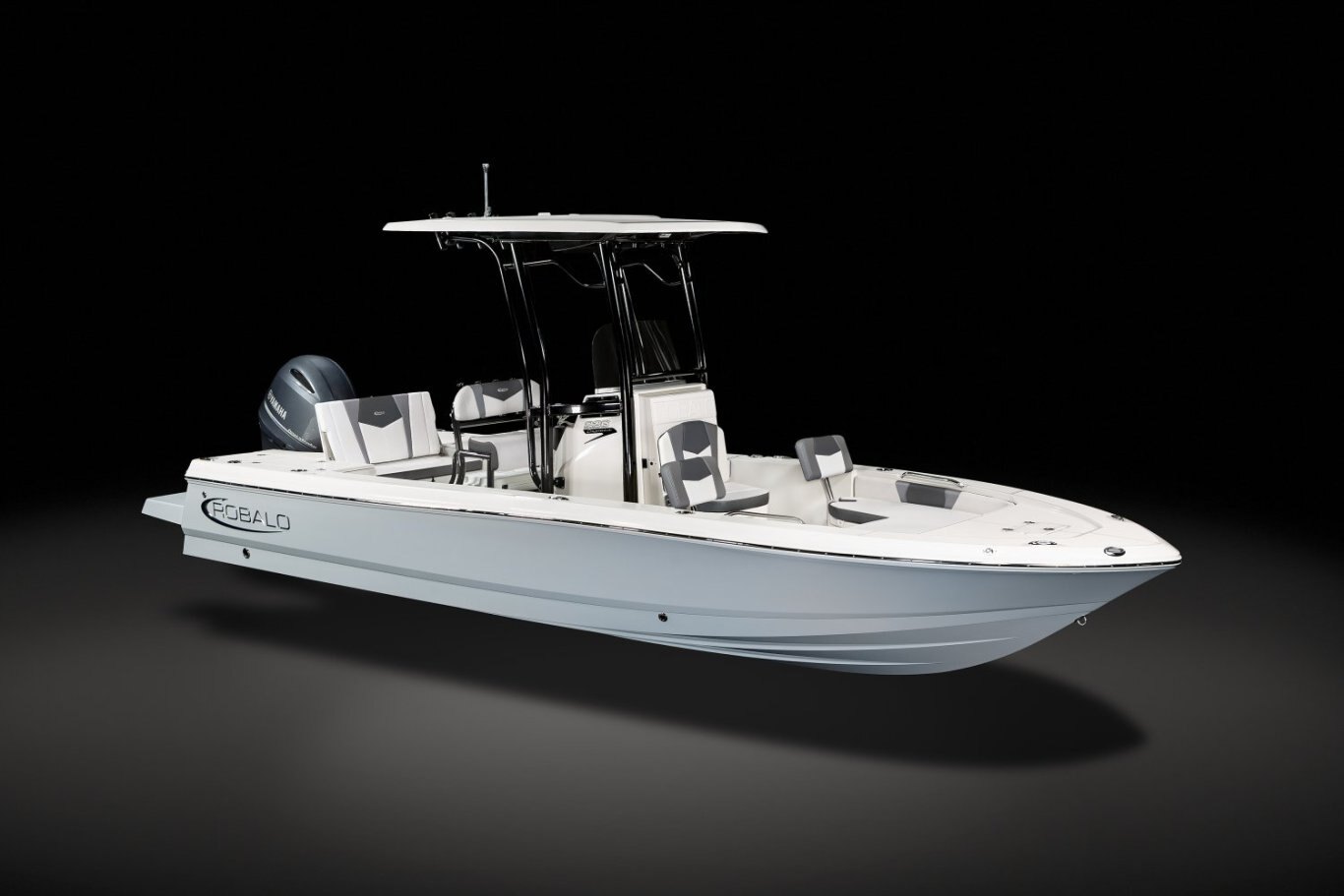 2024 Robalo 226 Cayman