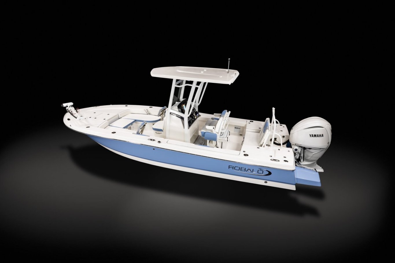 2024 Robalo 246 Cayman