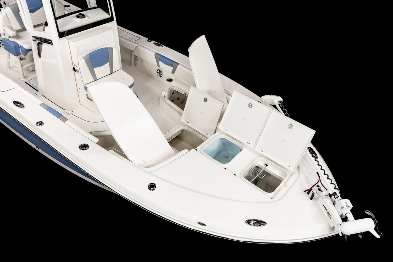 2024 Robalo 246 Cayman