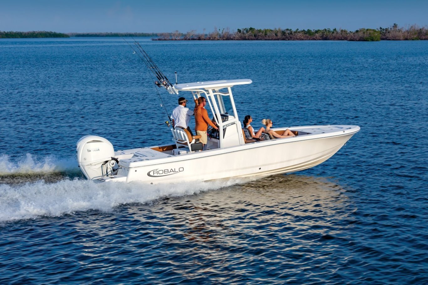 2024 Robalo 246 Cayman