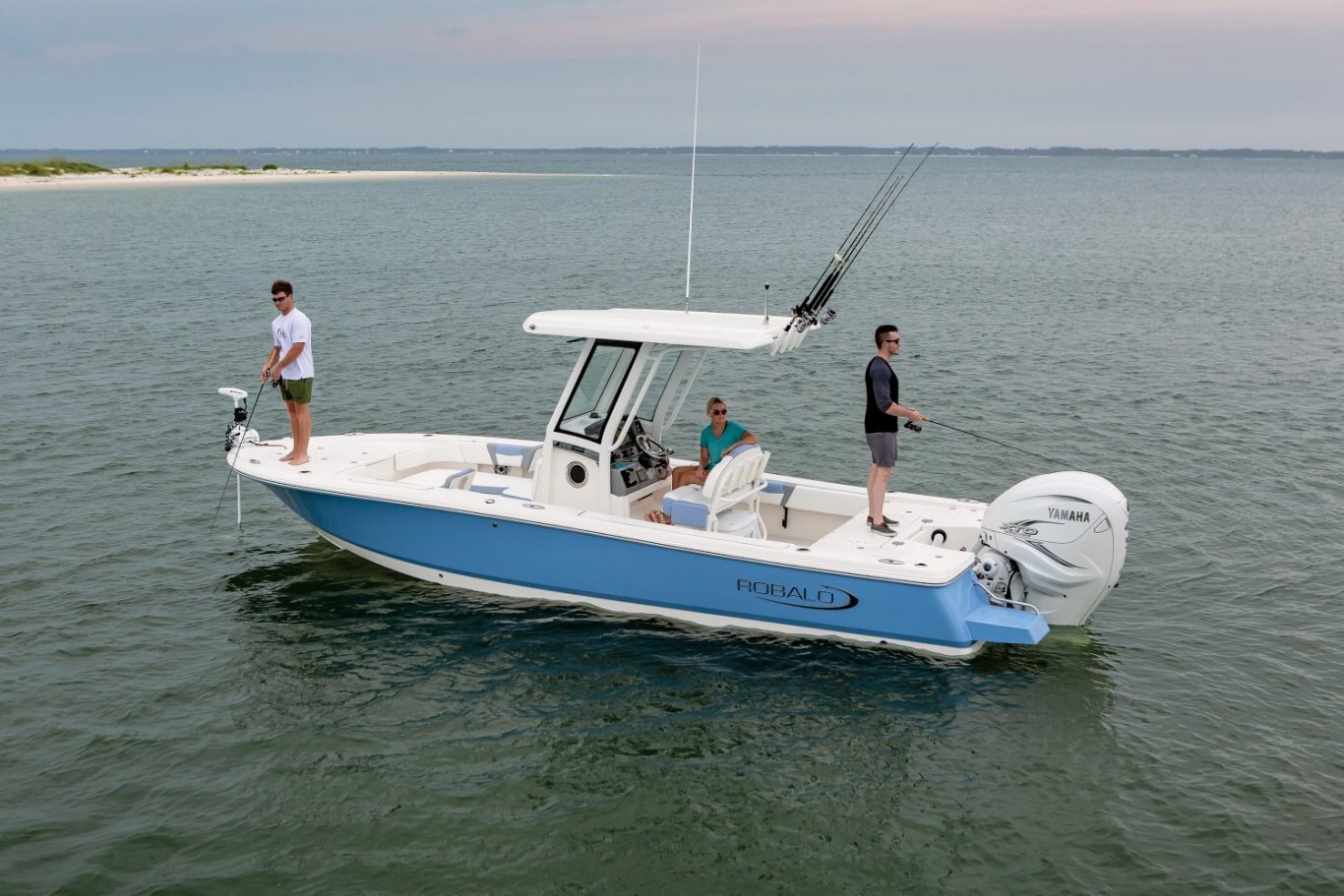 2024 Robalo 266 Cayman