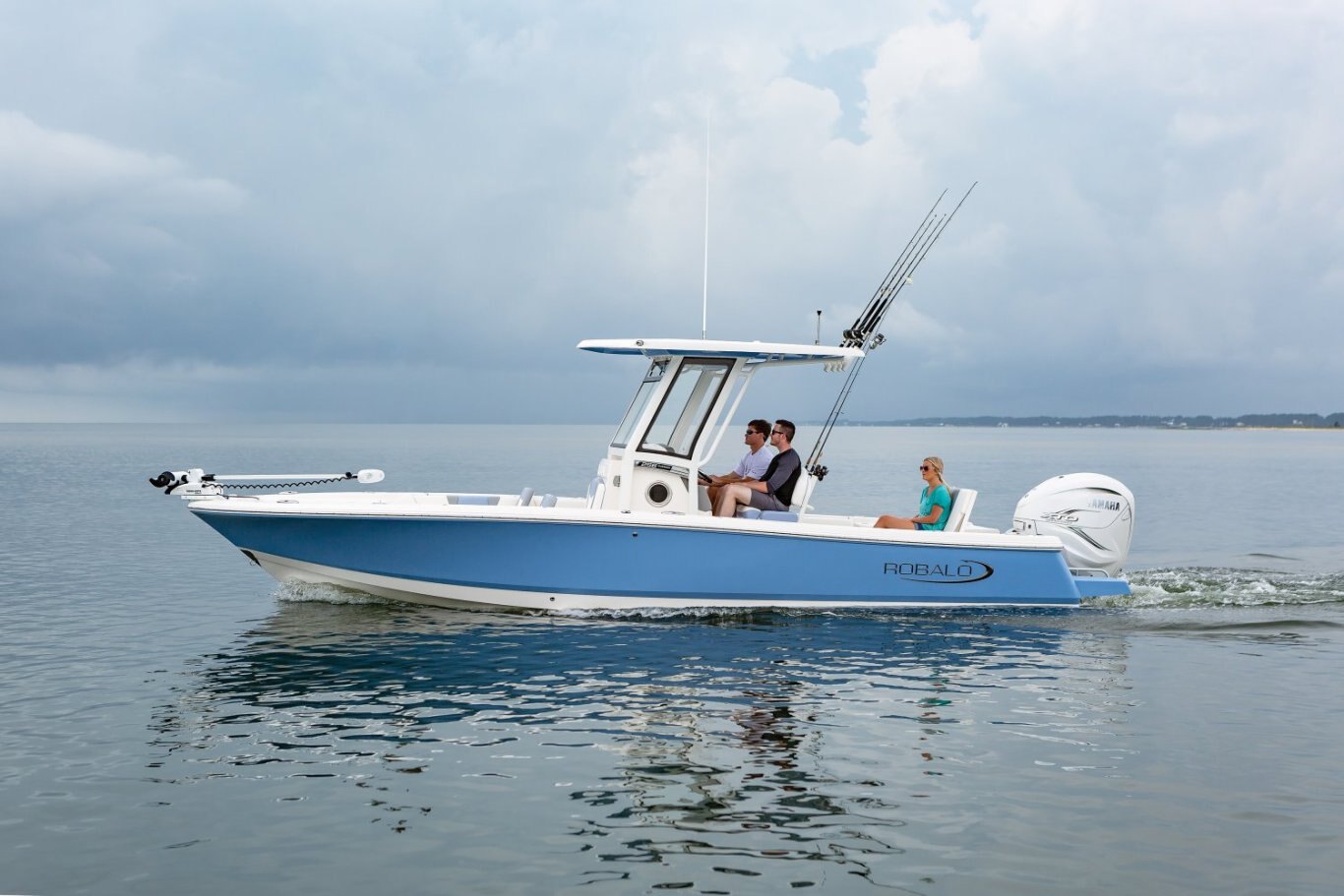 2024 Robalo 266 Cayman