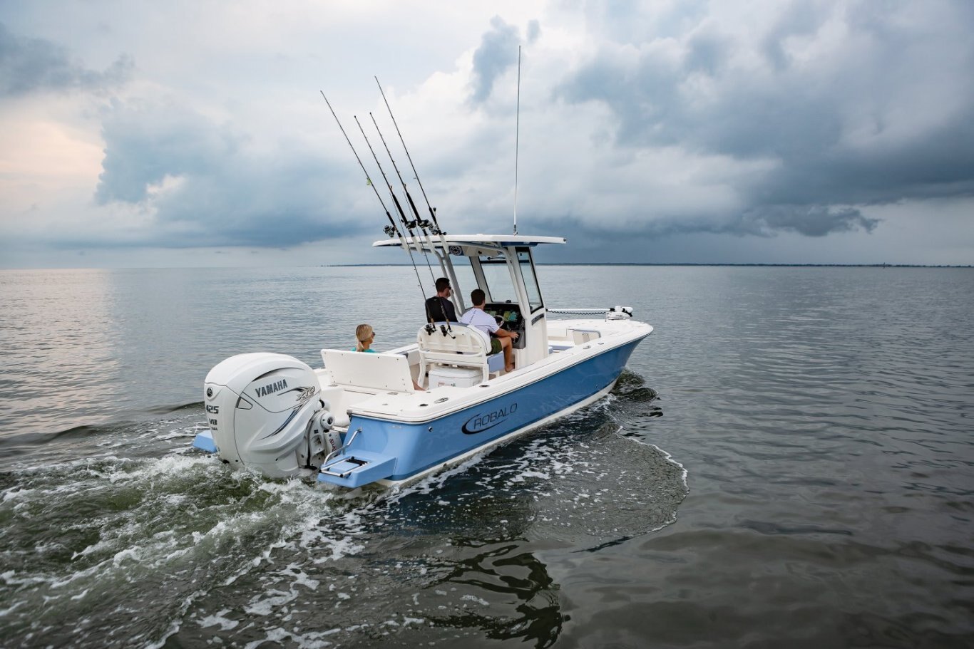 2024 Robalo 266 Cayman