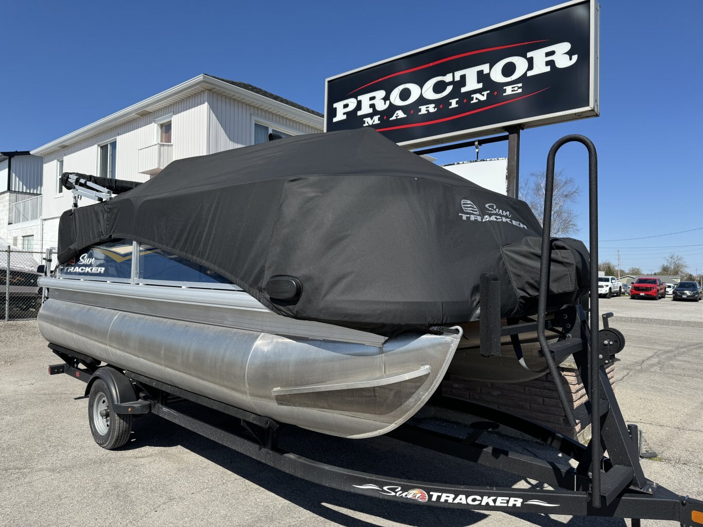 2022 SunTracker Bass Buggy 16XL Pontoon Boat