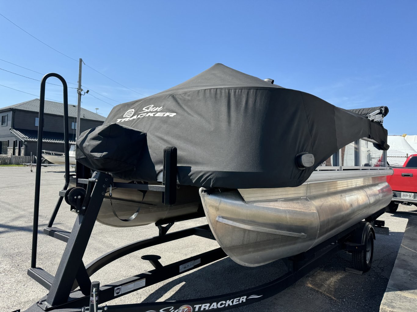 2022 SunTracker Bass Buggy 16XL Pontoon Boat