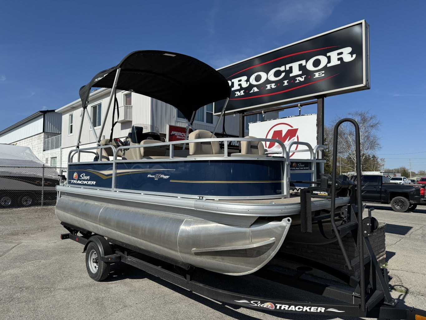 2022 SunTracker Bass Buggy 16XL Pontoon Boat