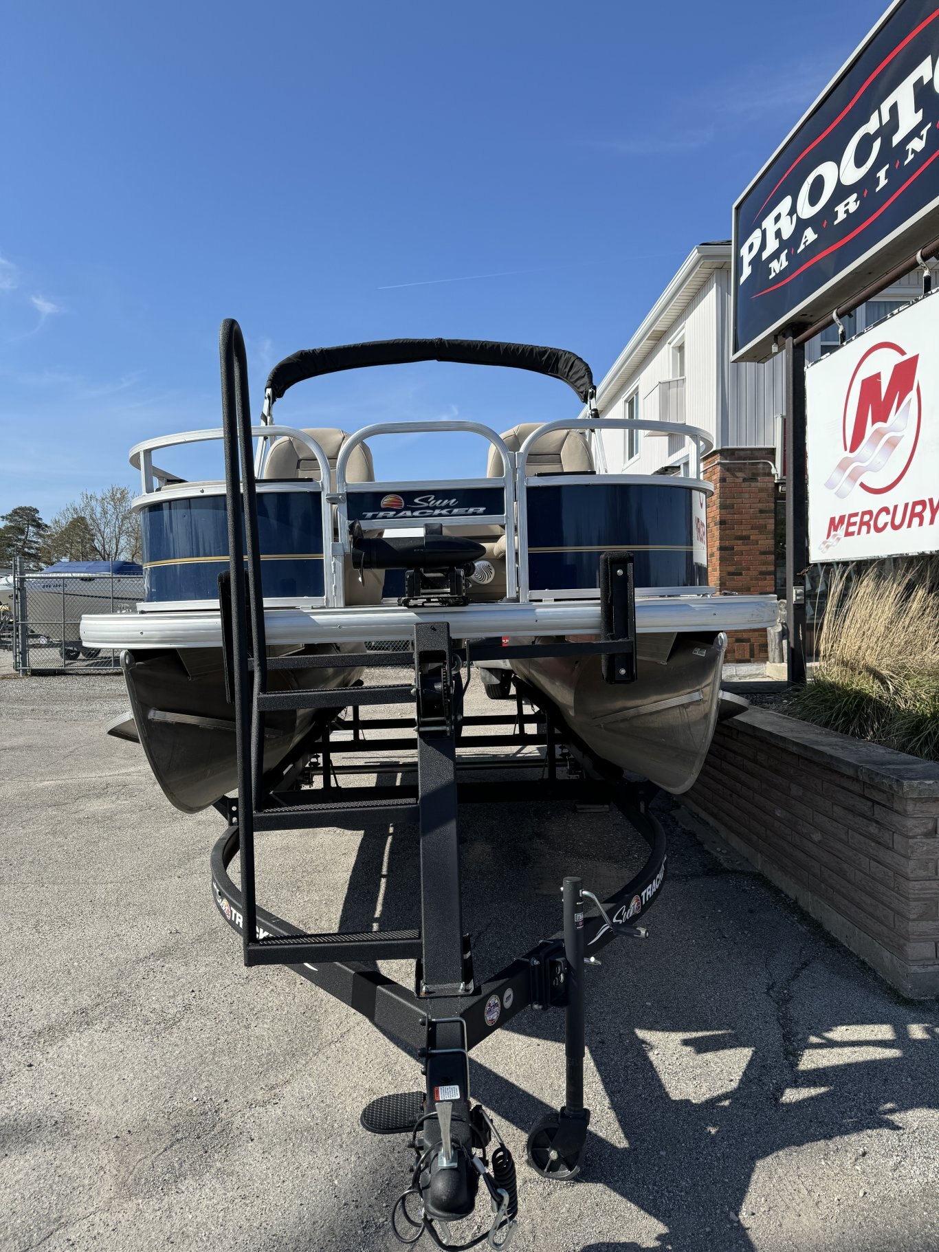 2022 SunTracker Bass Buggy 16XL Pontoon Boat