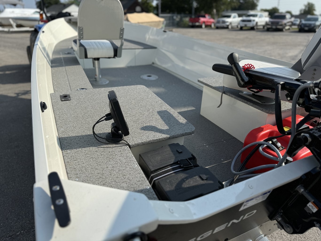 2022 Legend 16 Prosport LS + NEW 25HP Mercury FourStroke ELHPT