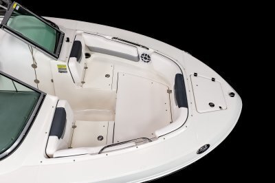 2025 Robalo R207 Dual Console