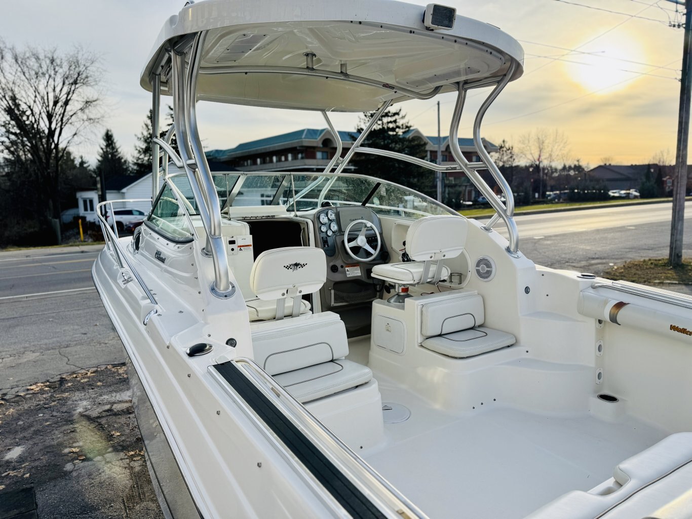 2004 Wellcraft 252 Coastal