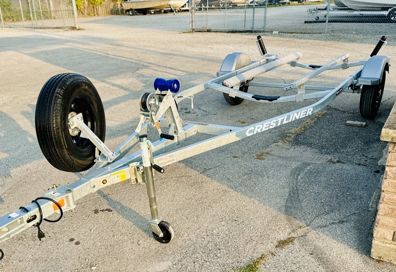 Karavan Crestliner OEM Trailer