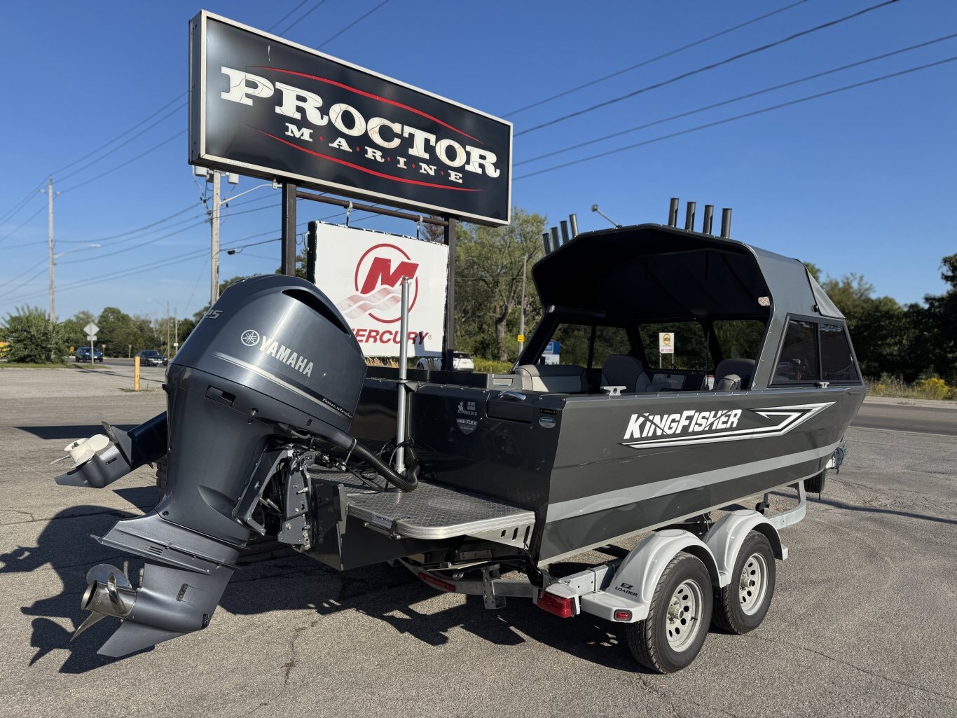 2022 King Fisher 2050 HHT