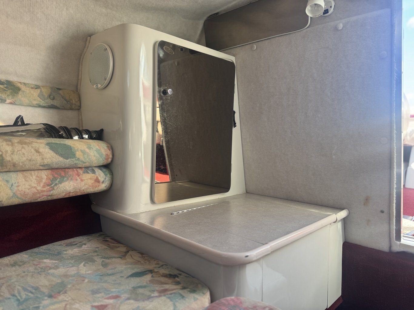 1995 Chaparral 2335 SS 5.7L Mercruiser Sterndrive