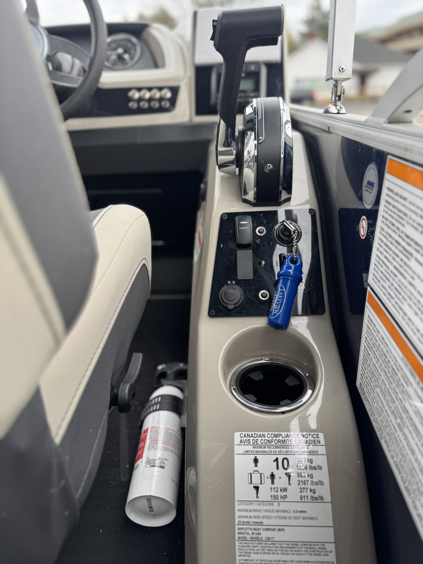 2023 Barletta Cabrio 20QC LOW HRS + NEW Trailer