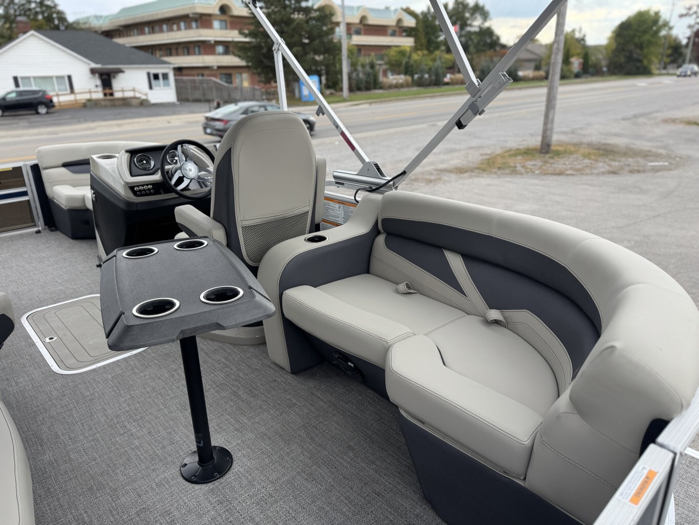 2023 Barletta Cabrio 20QC LOW HRS + NEW Trailer