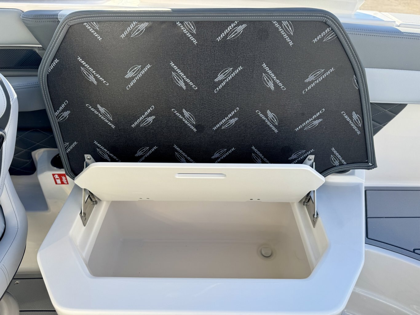 2026 Chaparral SSX 6