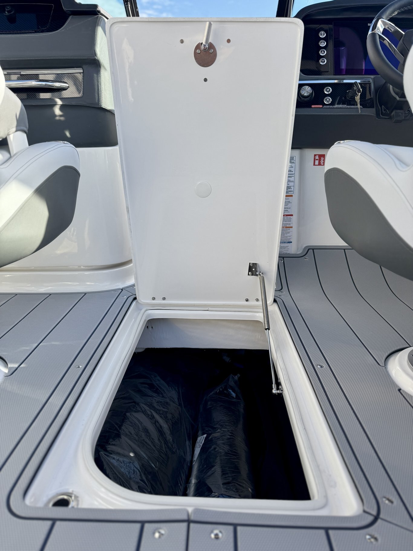 2026 Chaparral SSX 6