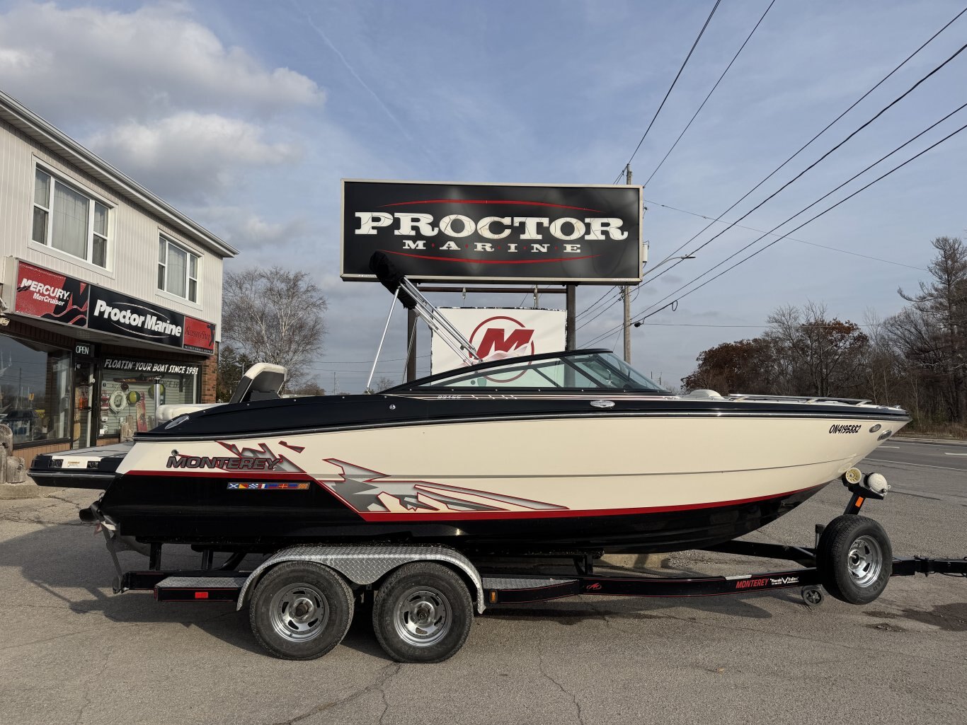 2014 Monterey 234 SS – Loaded, Excellent Condition, with Matching Trailer