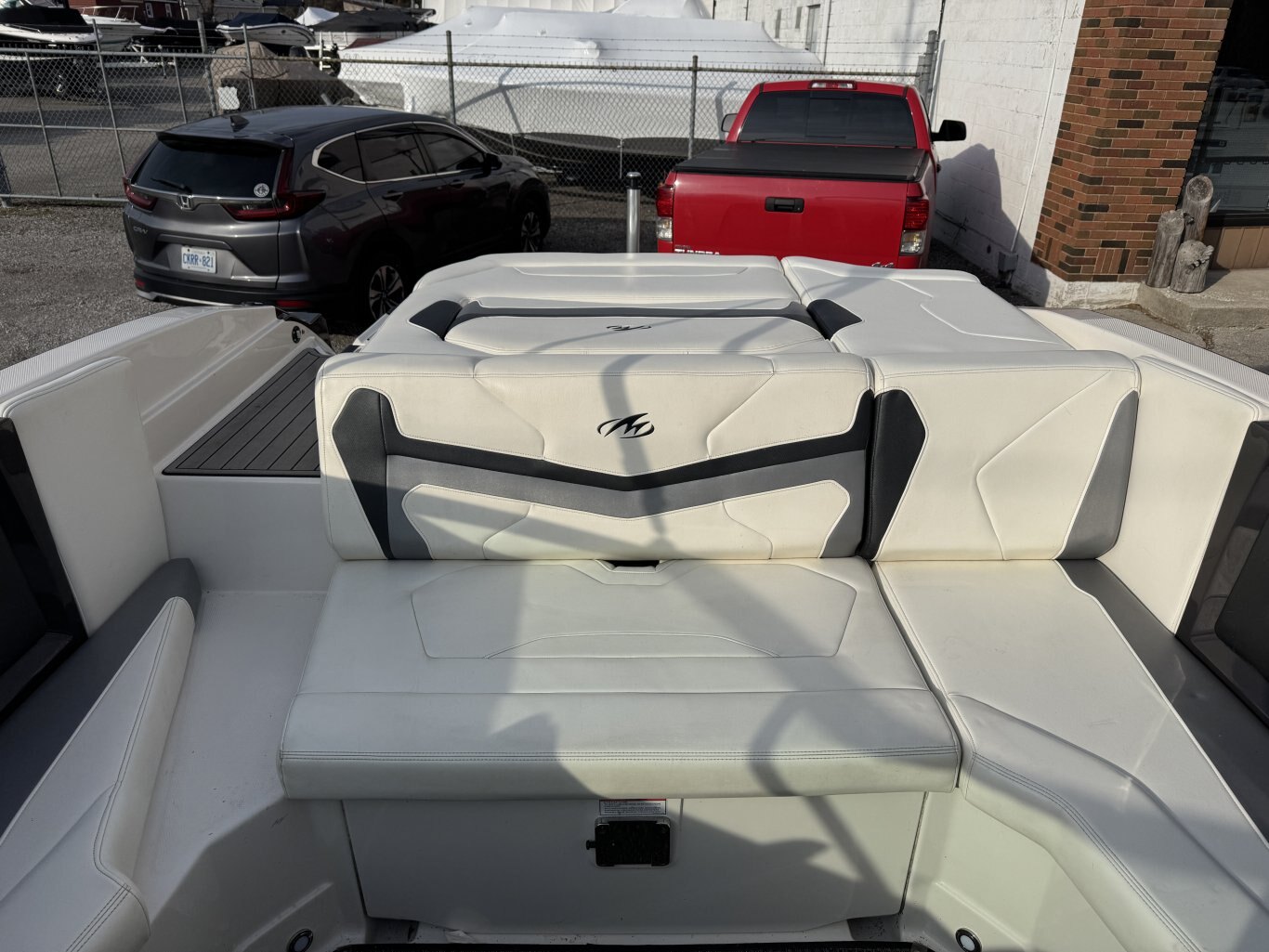 2014 Monterey 234 SS – Loaded, Excellent Condition, with Matching Trailer