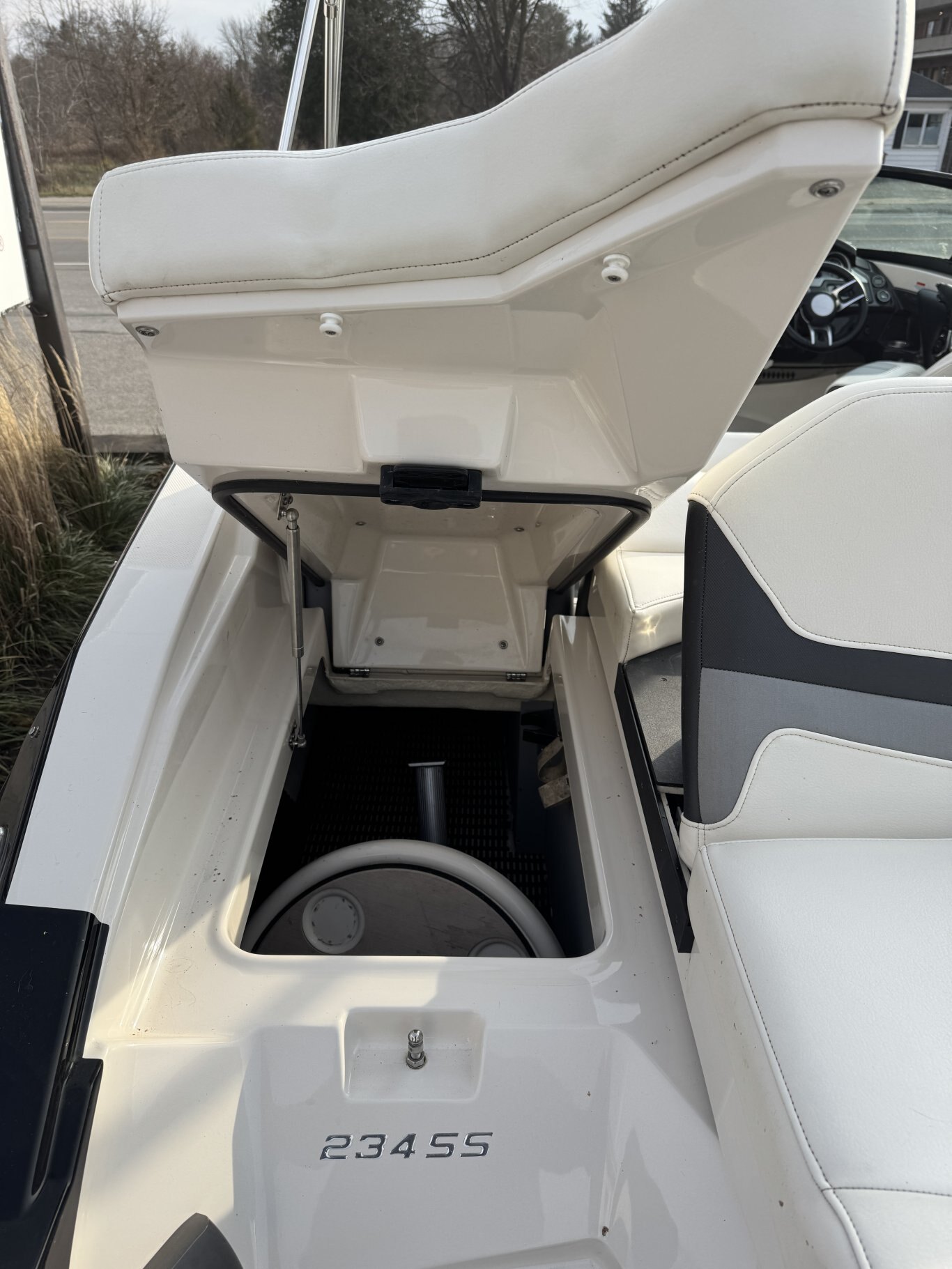 2014 Monterey 234 SS – Loaded, Excellent Condition, with Matching Trailer