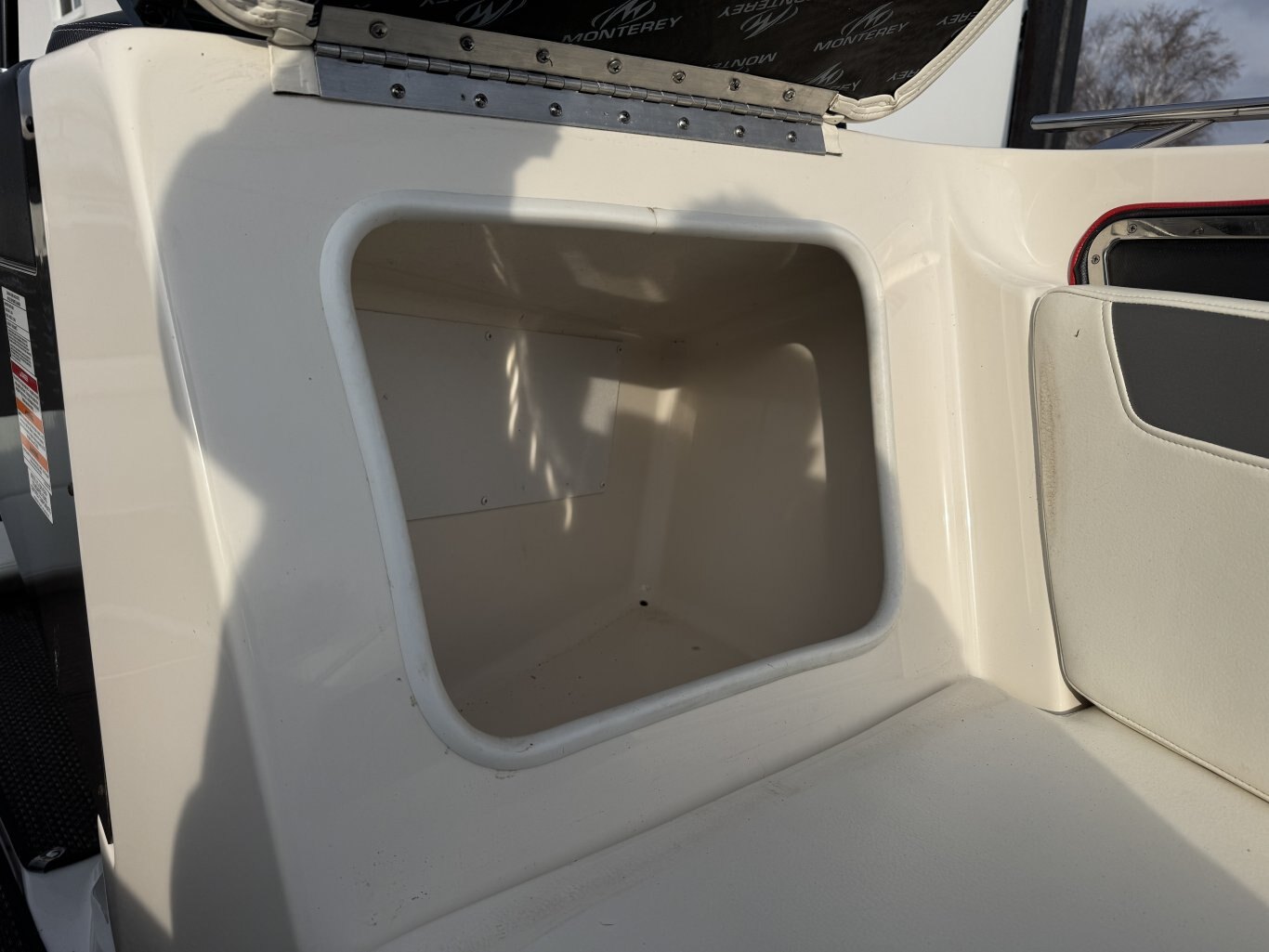 2014 Monterey 234 SS – Loaded, Excellent Condition, with Matching Trailer