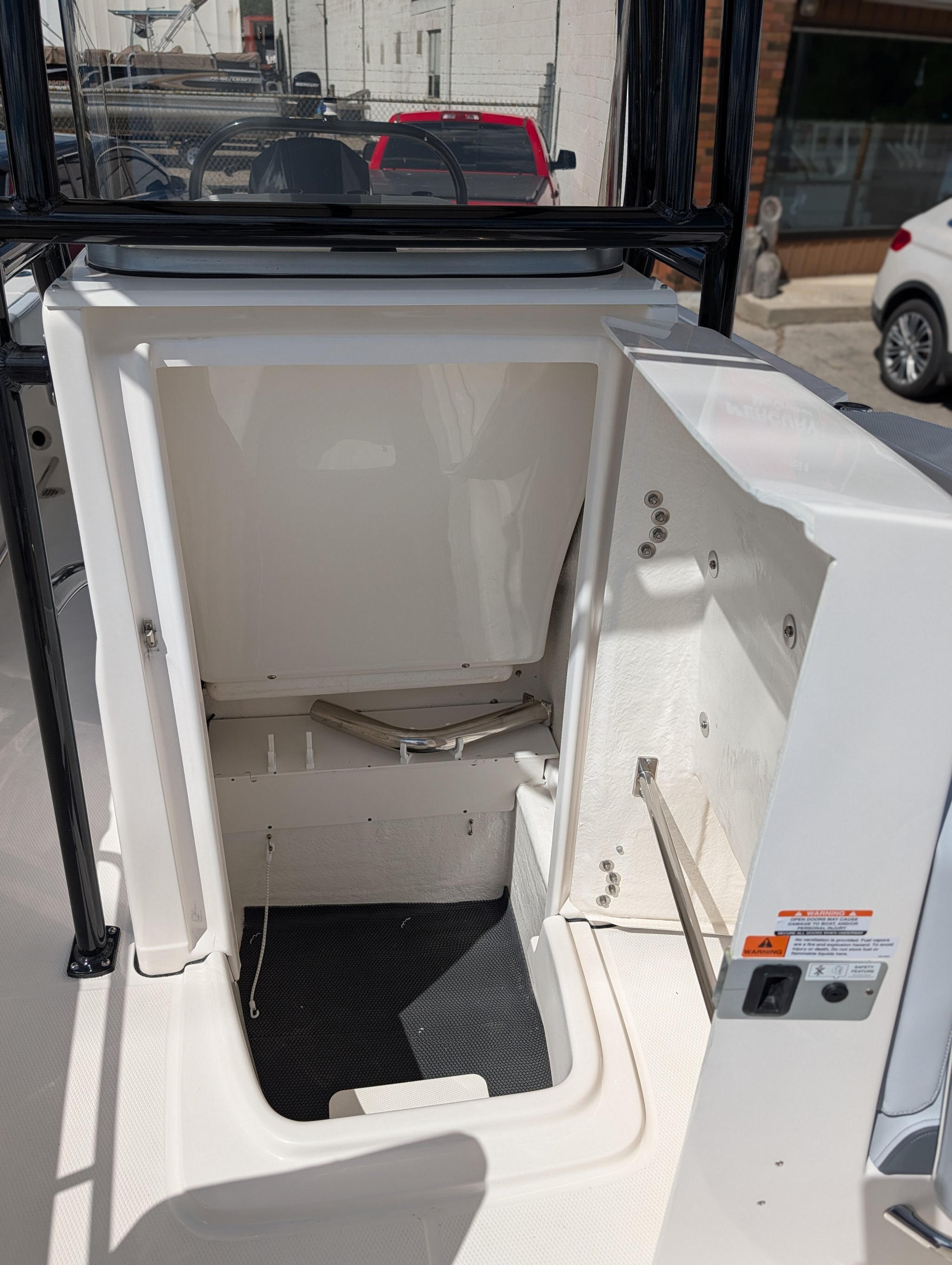 2026 ROBALO R200