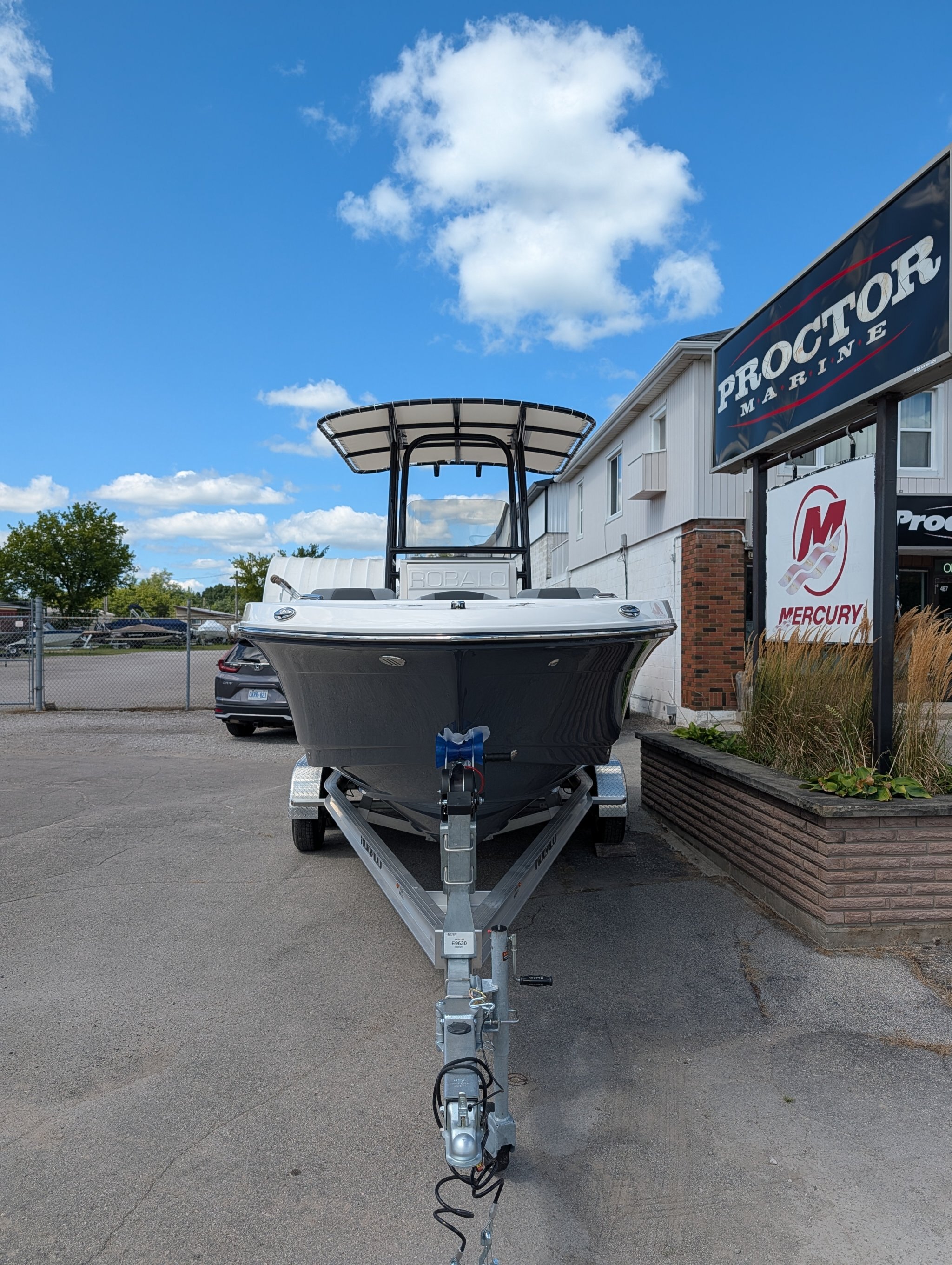 2026 ROBALO R200
