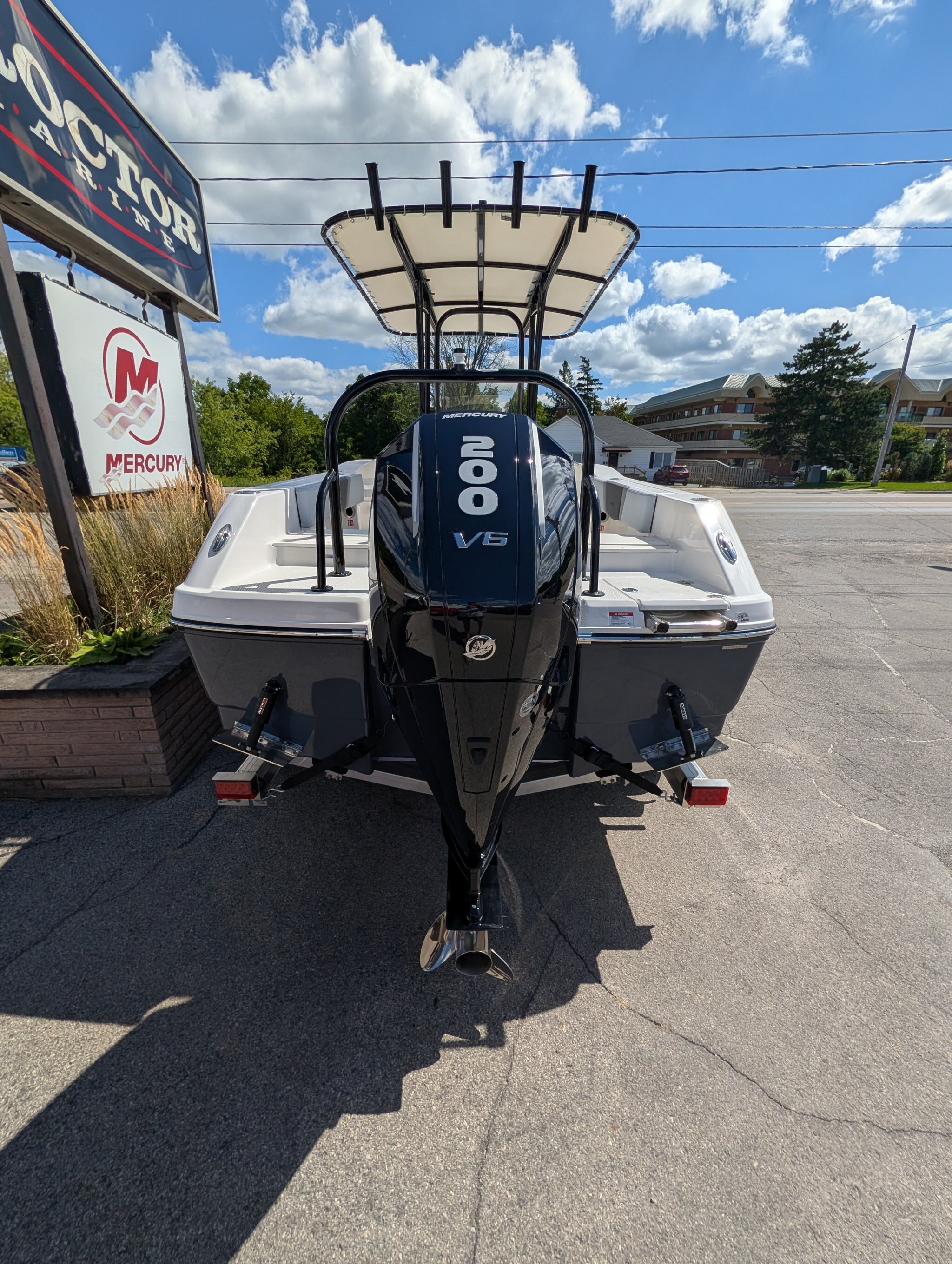 2026 ROBALO R200