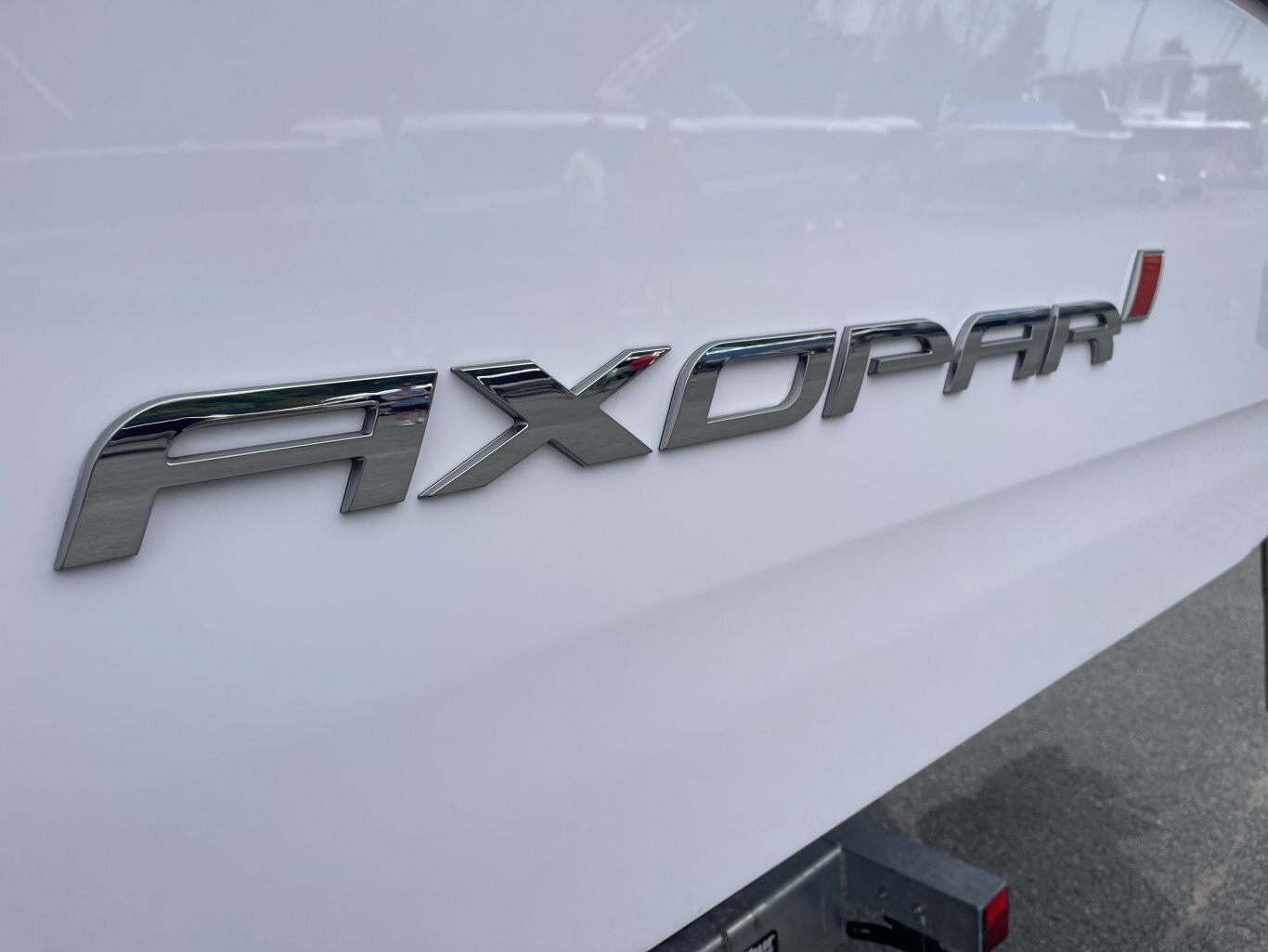 2024 Axopar 29 XC Cross Cabin