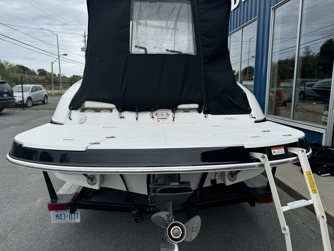 2014 Four Winns F224