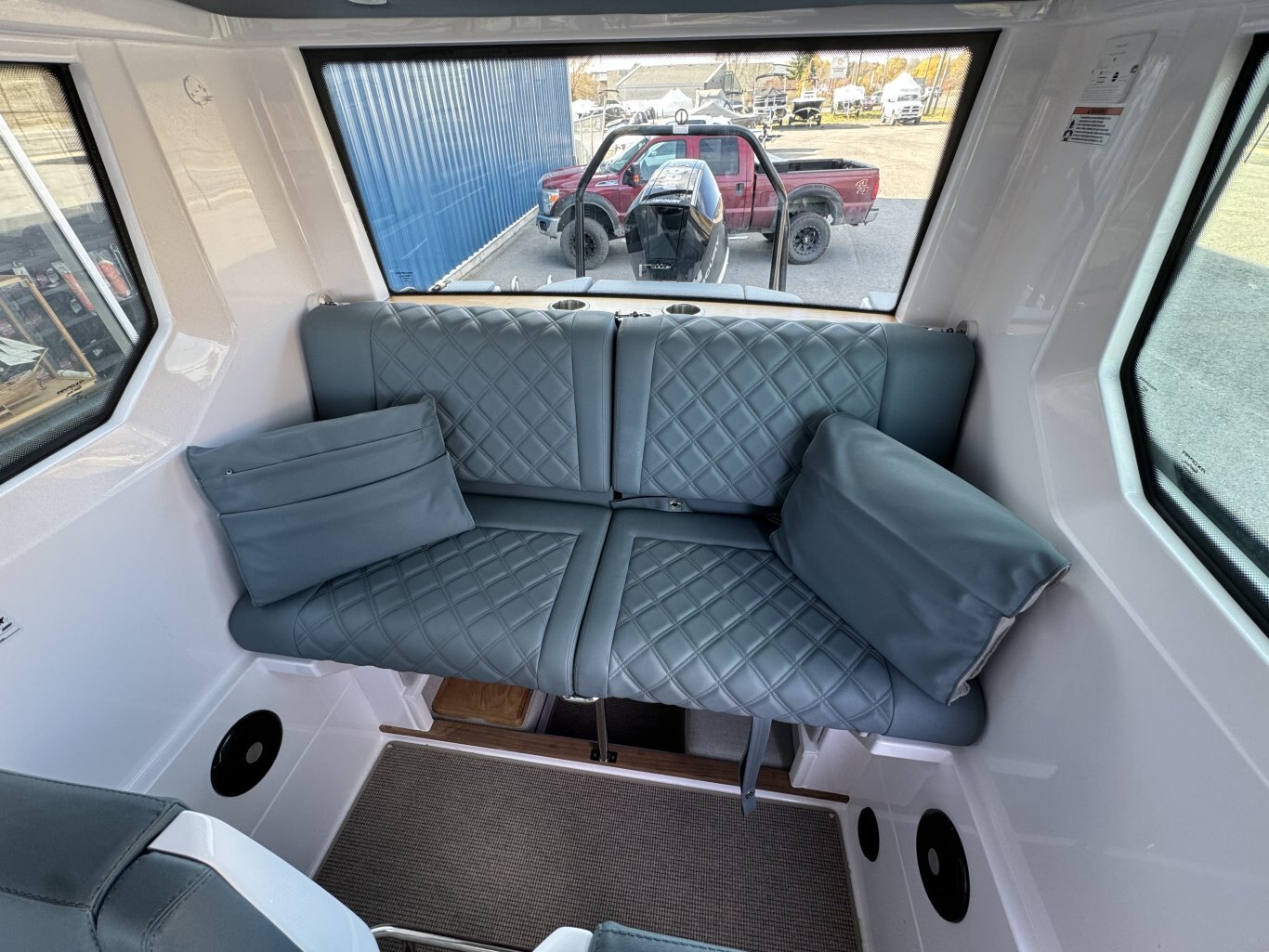 2024 Axopar 28 Cabin NO LUX TAX