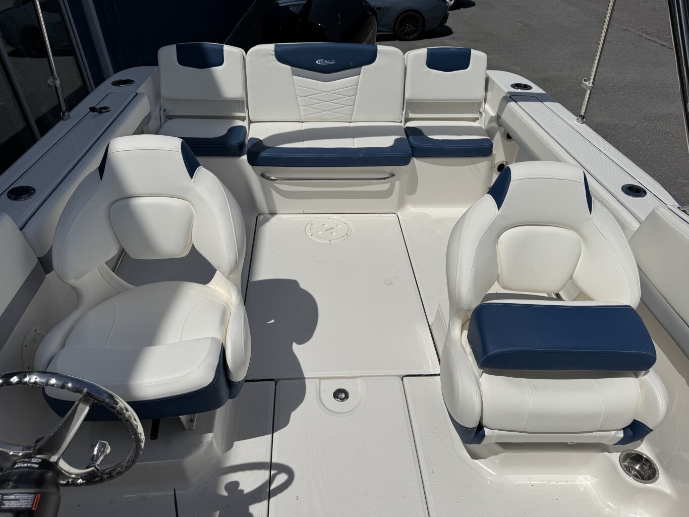 2025 ROBALO R207