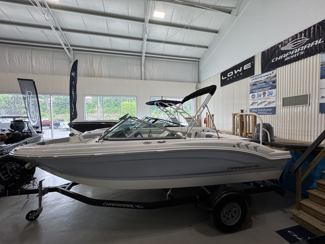 2025 Chaparral 19 SSI OB