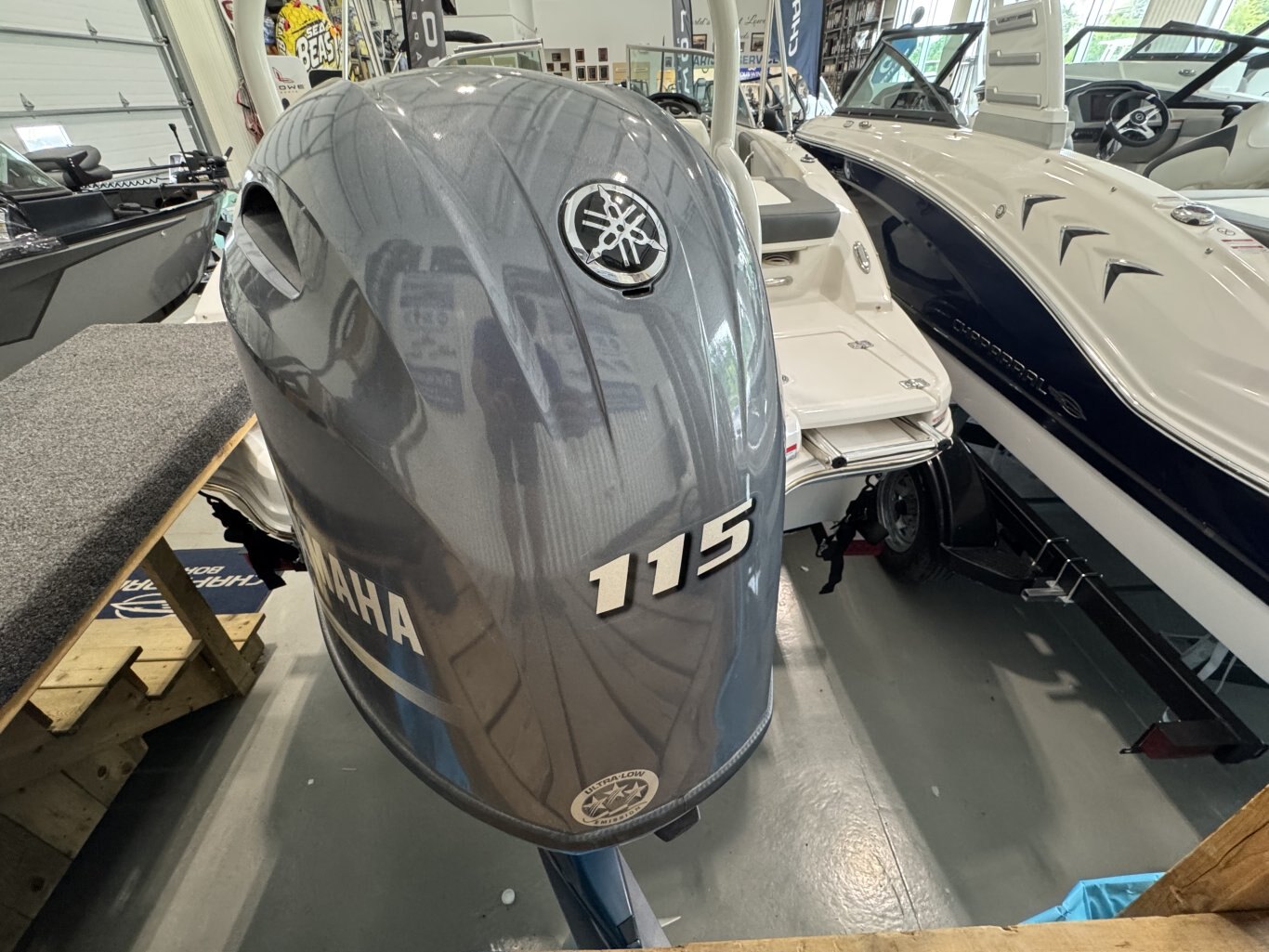 2025 Chaparral 19 SSI OB