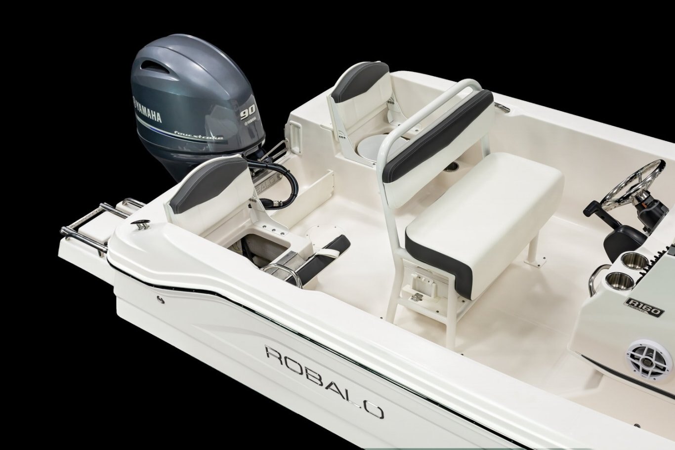 2025 Robalo R160