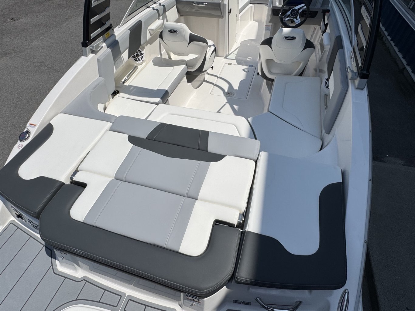 2025 Chaparral 23 SSi Sport OB