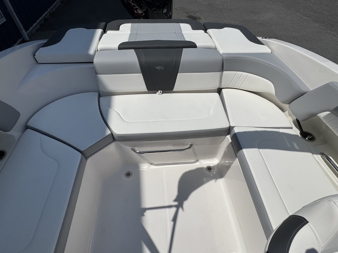 2025 Chaparral 23 SSi Sport OB