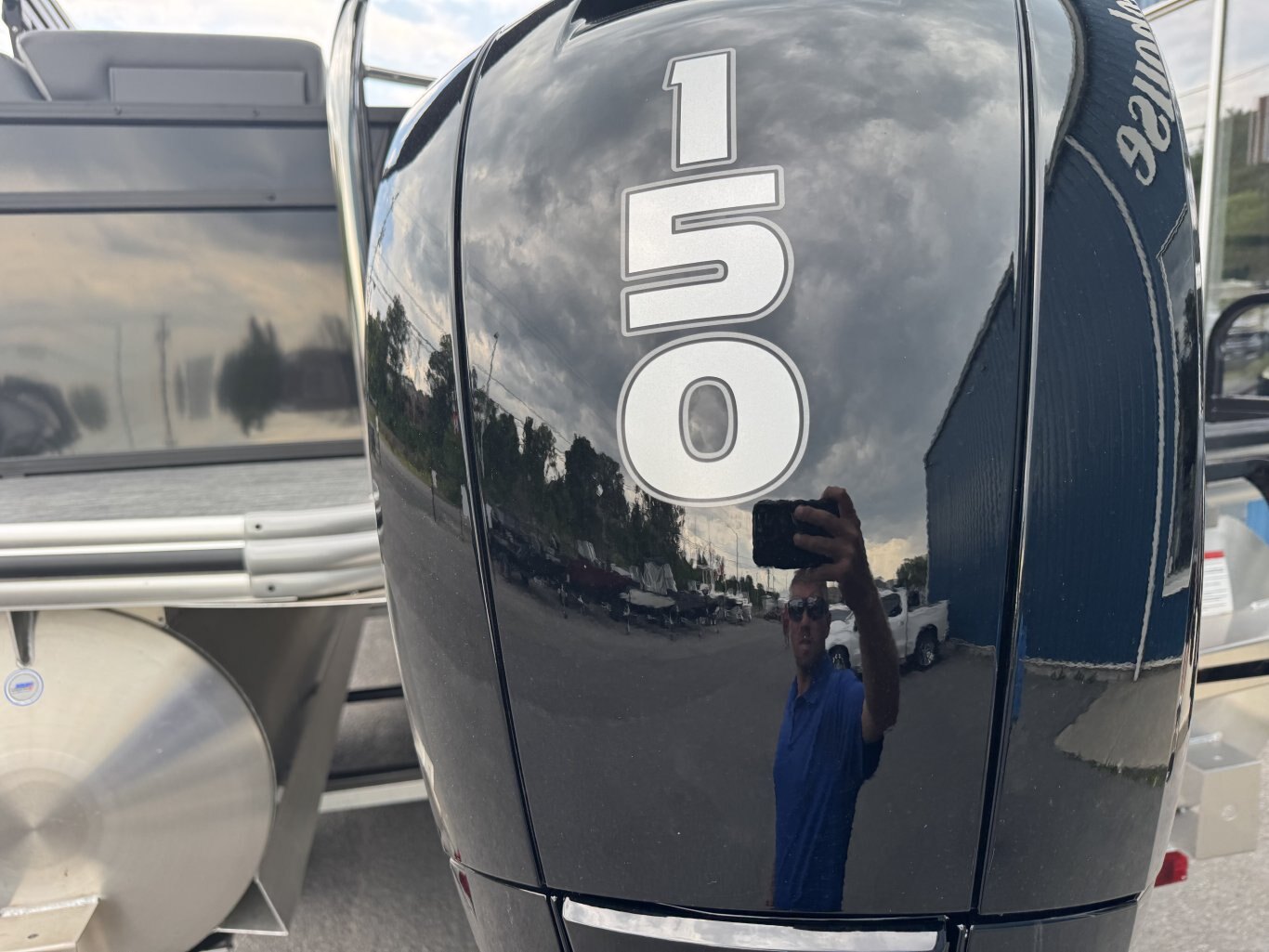 2025 Lowe Boats LS 210