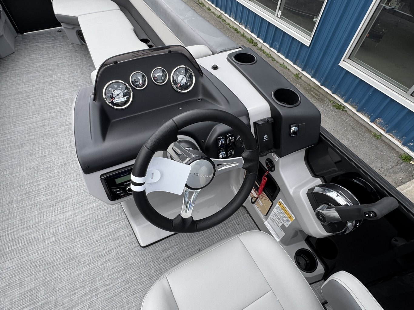 2025 Lowe Boats LS 230 WT