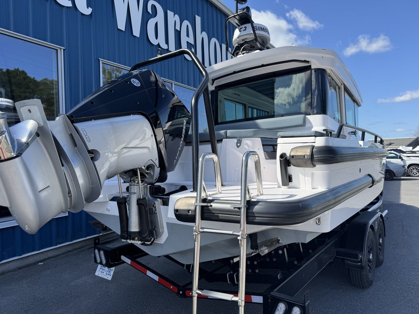 2023 Axopar 28 Cabin