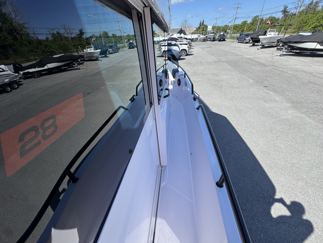 2023 Axopar 28 Cabin