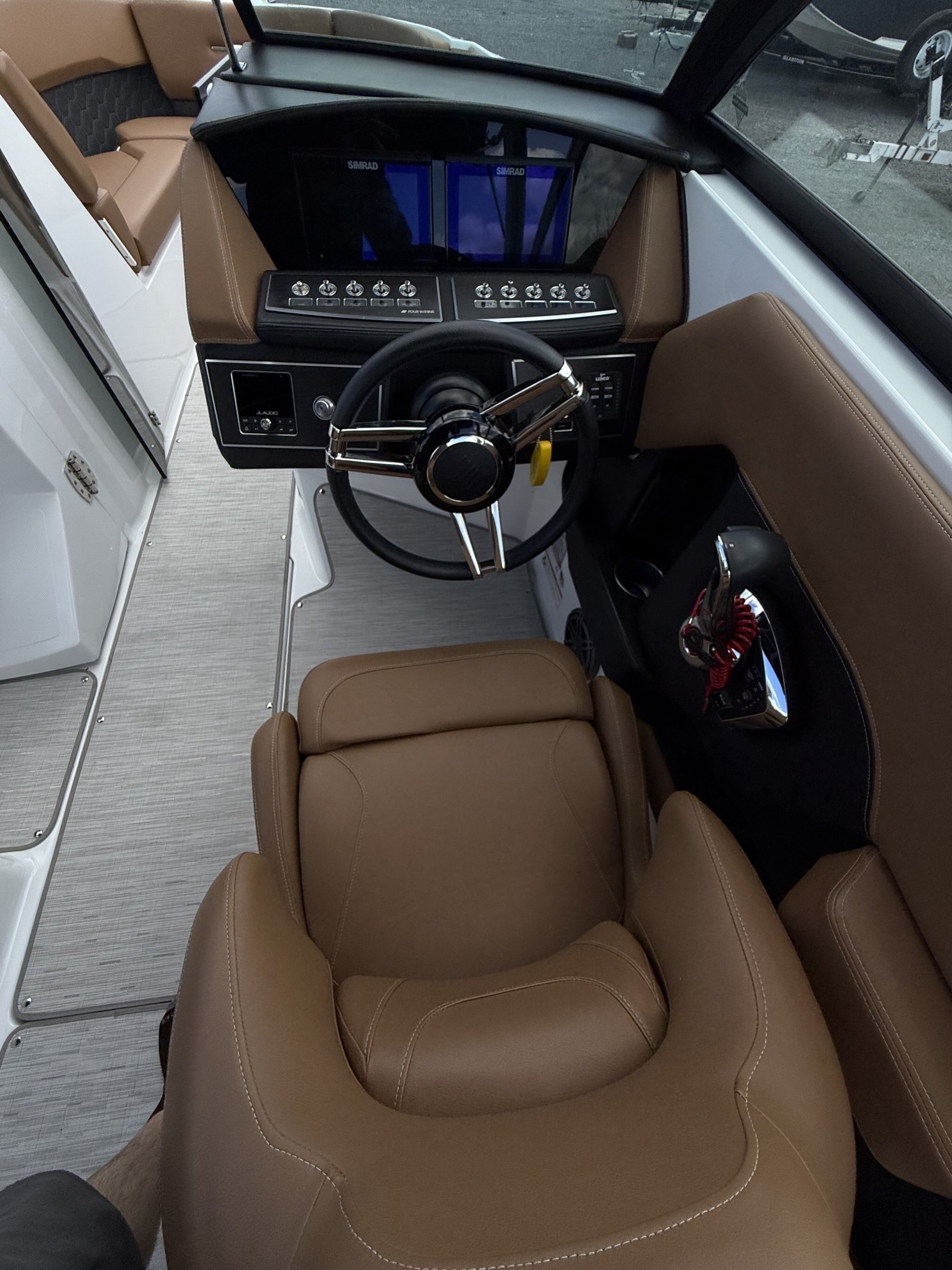 2024 Four Winns H6