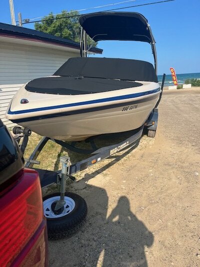 2001 MOOMBA KAMBERRA
