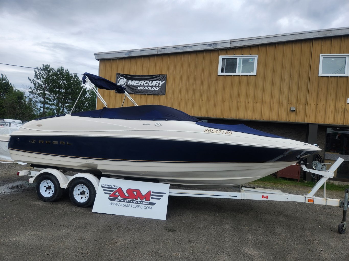 REGAL LSR 2400 INBOARD/OUTBOARD PACKAGE RECENT TRADE!!!!!