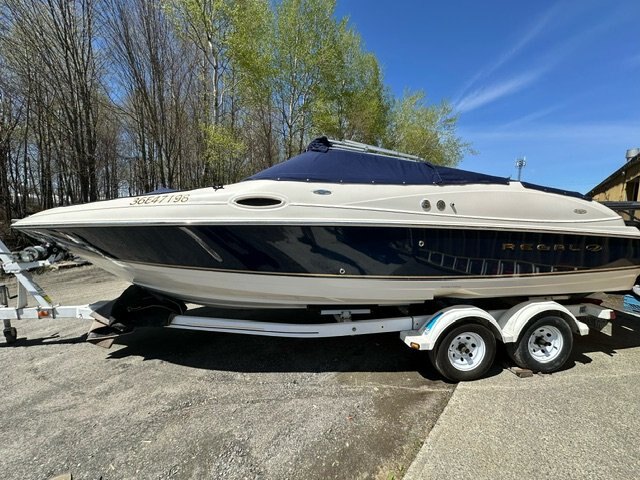 REGAL LSR 2400 INBOARD/OUTBOARD PACKAGE RECENT TRADE!!!!!