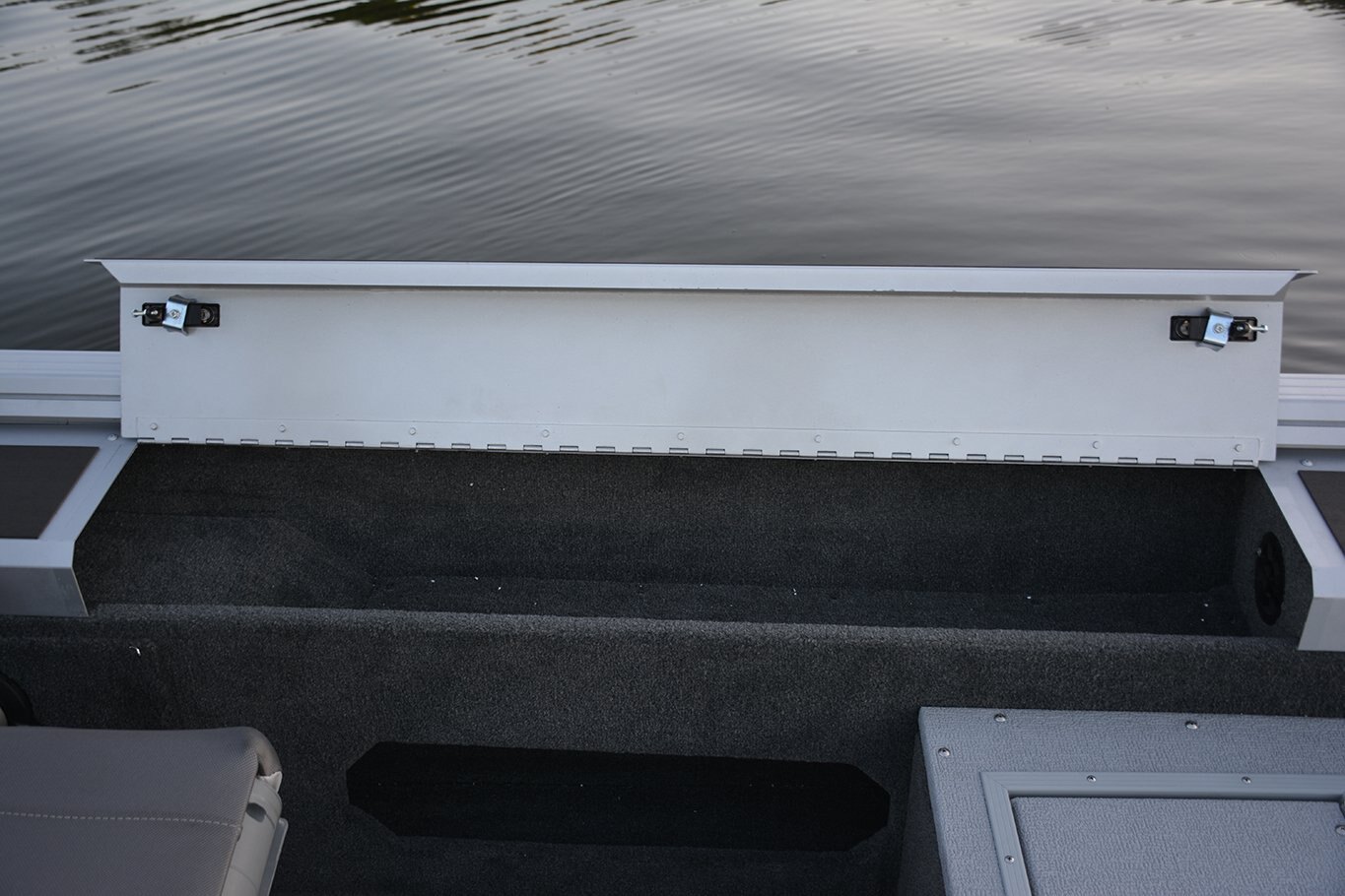 2022 Smoker Craft Pro Angler XL 162