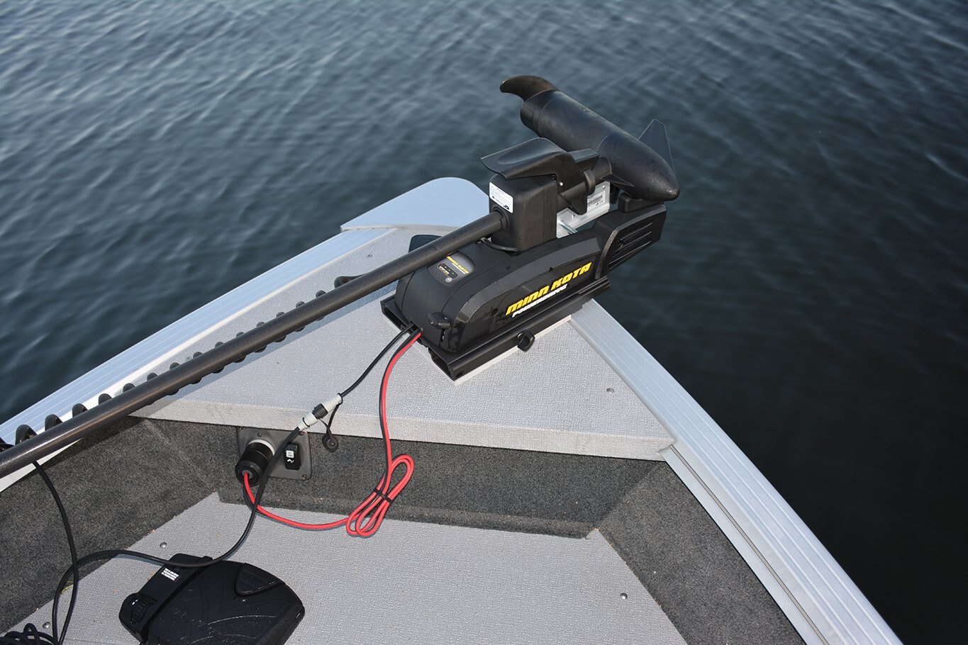 2022 Smoker Craft Pro Angler XL 162