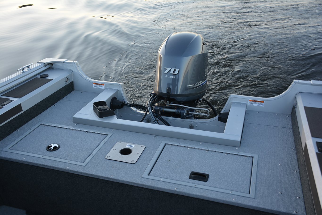 2022 Smoker Craft Pro Angler XL 162