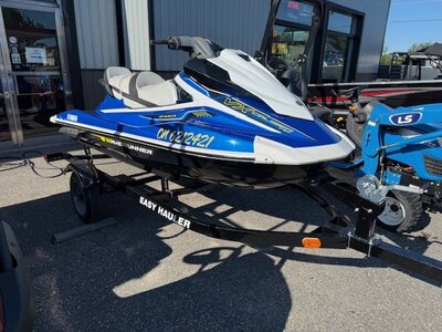 2018 Yamaha Waverunner VX Cruiser HO with new Trailer Included!!!!